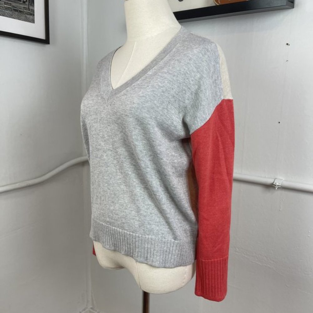 EUC LILLA P - XS OVERSIZED SWEATSHIRT COLORBLOCK SWEATER